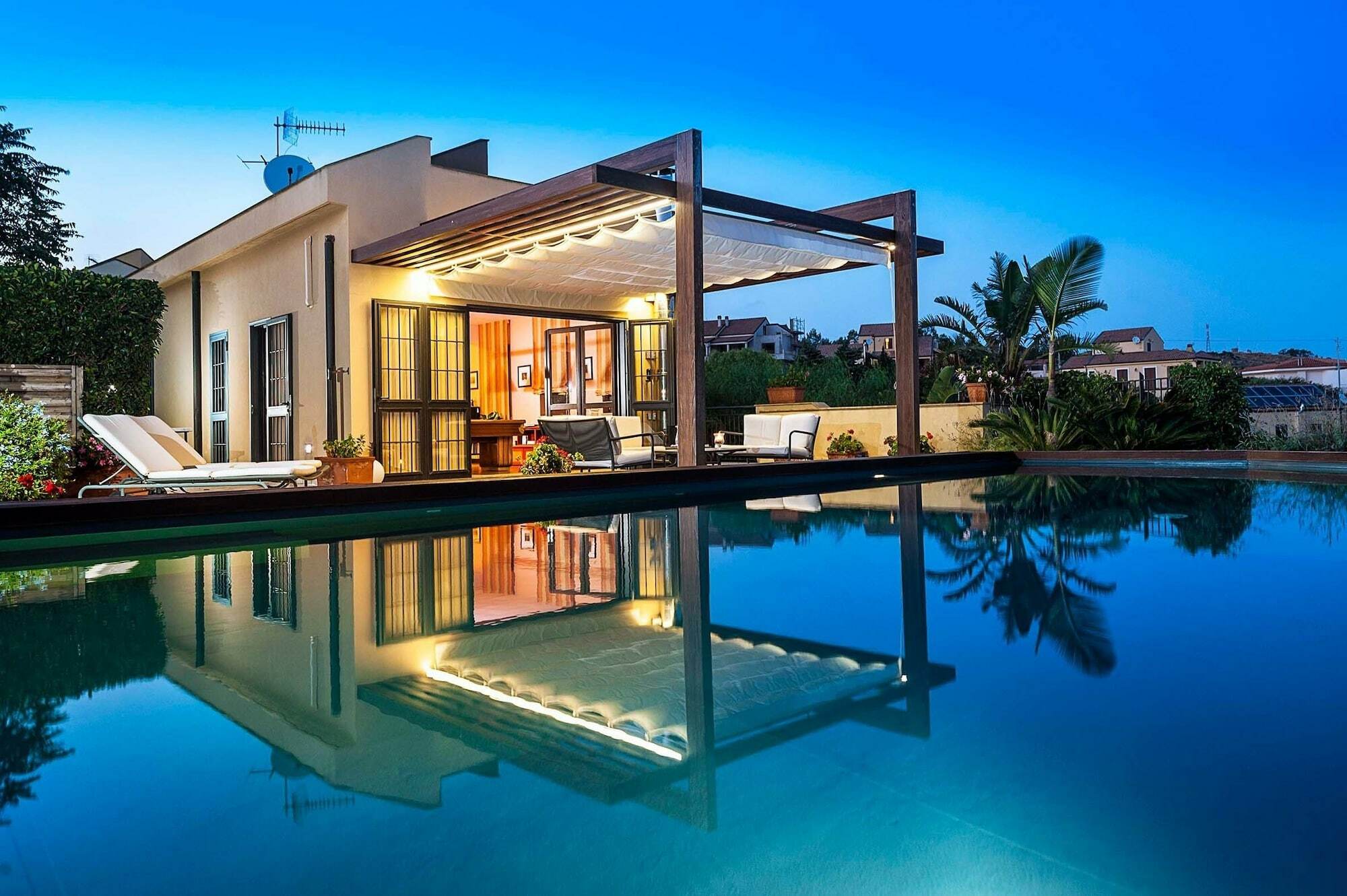 מסינה Villa Ghadir מראה חיצוני תמונה
